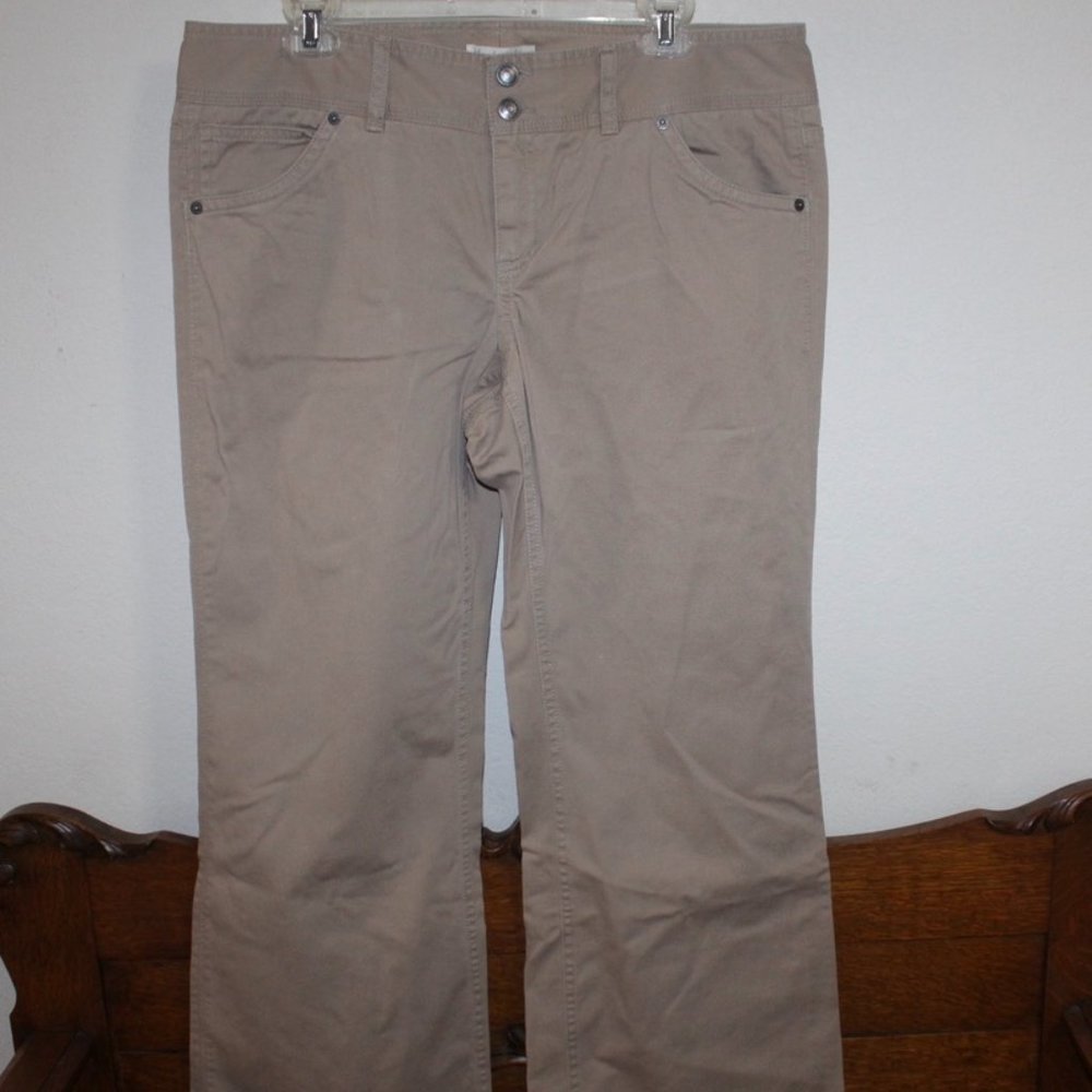 London Jeans Christie Fit Beige Pants Size 14